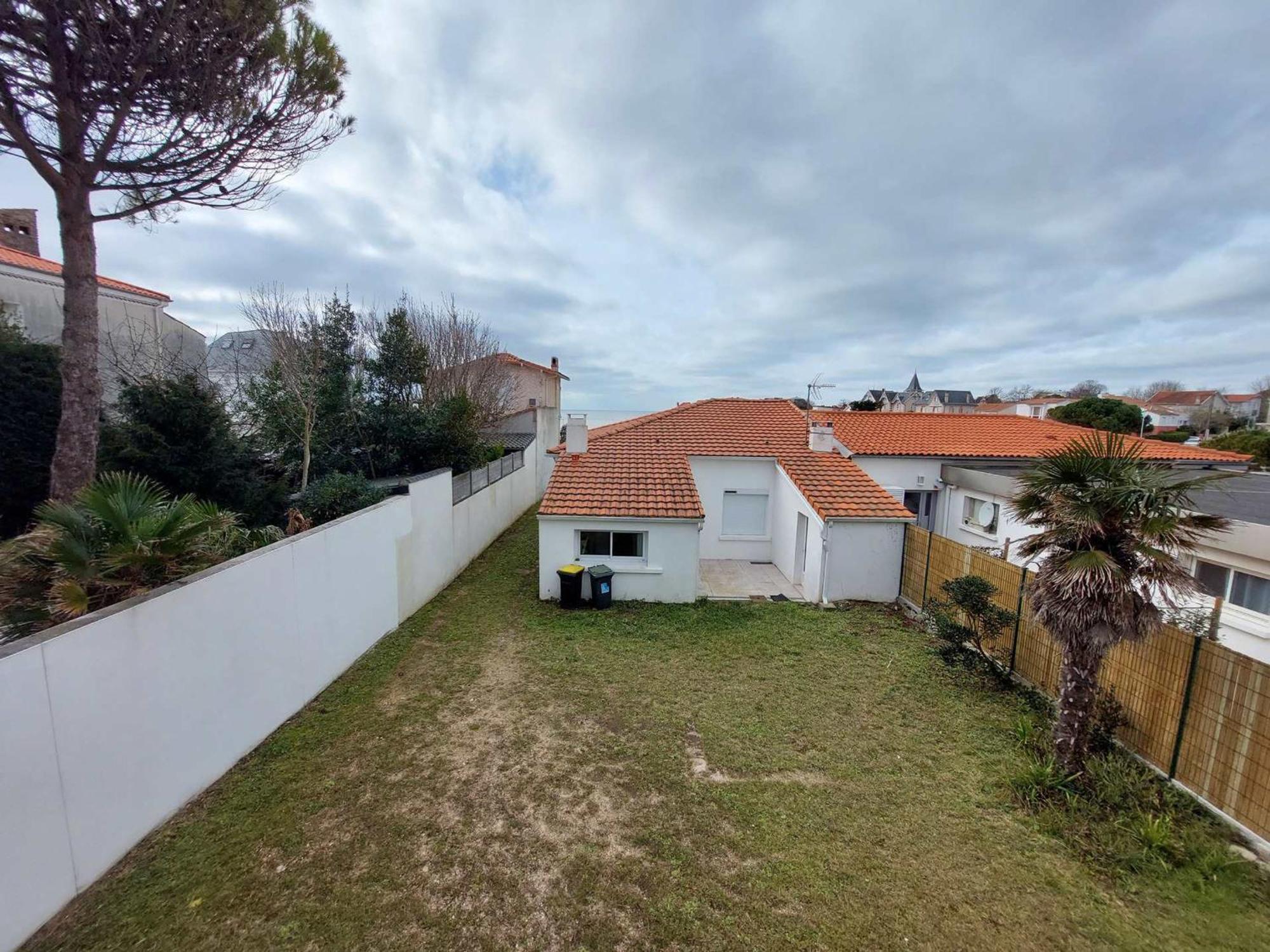 Maison Authentique 6 Pers, Du Pigeonnier, - Fr-1-550-87 Hébergement de vacances